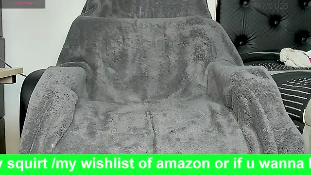 Snapshot of el_barba1 chatting on 01/18/25, 02:14 el barba1 online show from 01/18/25, 02:14