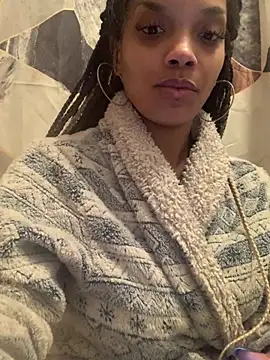 Rakiyahcharms online show from 12/15/24, 04:26