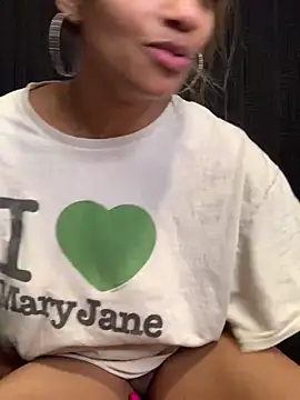 Rakiyahcharms online show from 02/02/25, 03:17