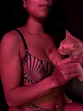 Rakiyahcharms online show from 10/24/25, 09:33