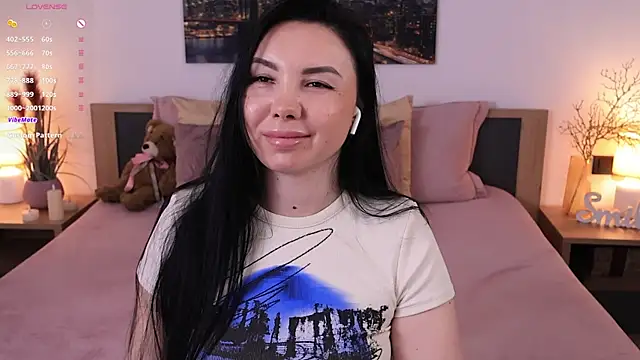 Snapshot of Leila__Sweet chatting on 02/21/25, 10:39 Leila  Sweet online show from 02/21/25, 10:39