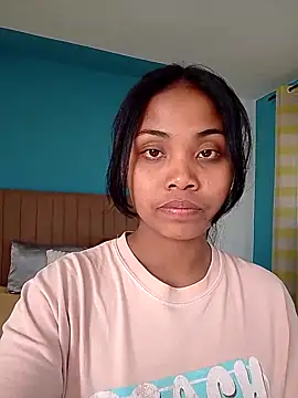 naya86 online show from 09/13/25, 10:59