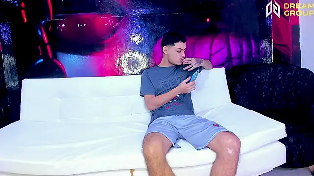 AmazingPartys online show from 10/13/25, 12:27