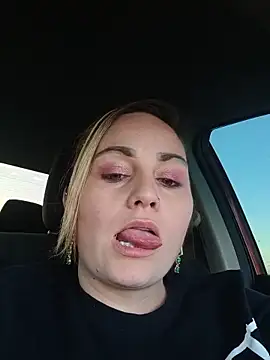 babygirl0777 online show from 05/24/26, 01:43