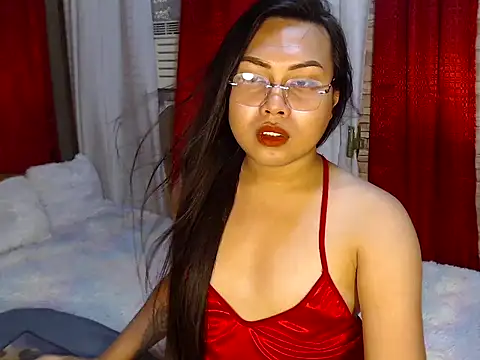 Snapshot of Cumshooterqueen chatting on 09/23/25, 01:30 Cumshooterqueen online show from 09/23/25, 01:30