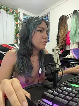 VaioletUwU online show from 03/09/26, 03:21