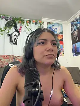 VaioletUwU online show from 03/13/26, 03:46