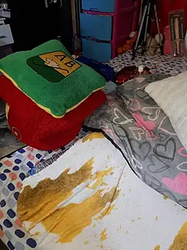 camile milf online show from 03/20/26, 02:05