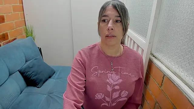 Penelope47 online show from 04/15/26, 06:37