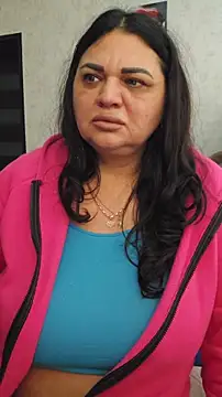 littleRikka online show from 02/04/26, 08:42