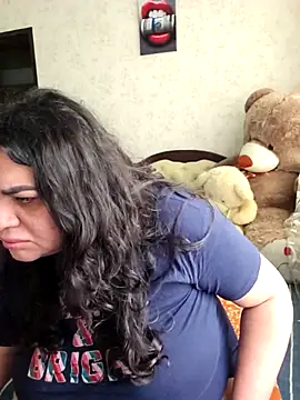 littleRikka online show from 04/03/26, 08:01