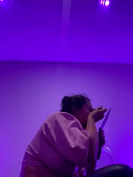 Snapshot of AbbyTaylorr chatting on 09/23/25, 02:47 AbbyTaylorr online show from 09/23/25, 02:47