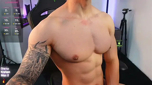 Snapshot of knimh chatting on 11/13/25, 05:01 knimh online show from 11/13/25, 05:01