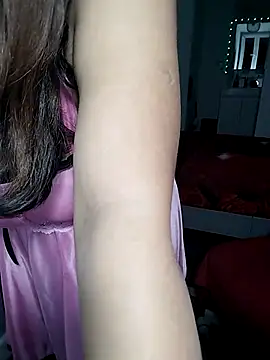 Snapshot of HotSpicyGujju chatting on 03/01/25, 08:21 HotSpicyGujju online show from 03/01/25, 08:21