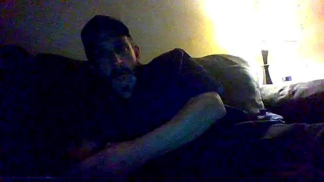 Snapshot of ThickDMatty@xh chatting on 03/12/25, 04:19 ThickDMattyxh online show from 03/12/25, 04:19