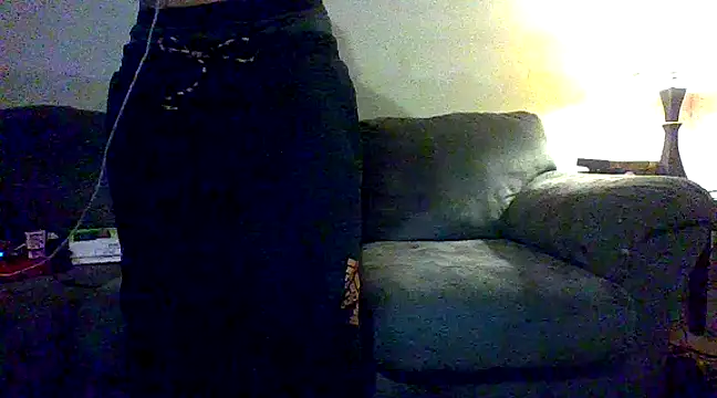 Snapshot of ThickDMatty@xh chatting on 03/21/25, 06:40 ThickDMattyxh online show from 03/21/25, 06:40