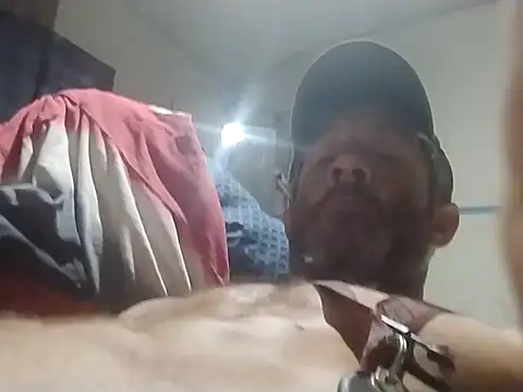 Snapshot of ThickDMatty@xh chatting on 09/12/25, 11:32 ThickDMattyxh online show from 09/12/25, 11:32