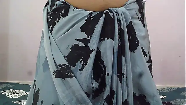 HotyRose online show from 11/04/25, 05:01