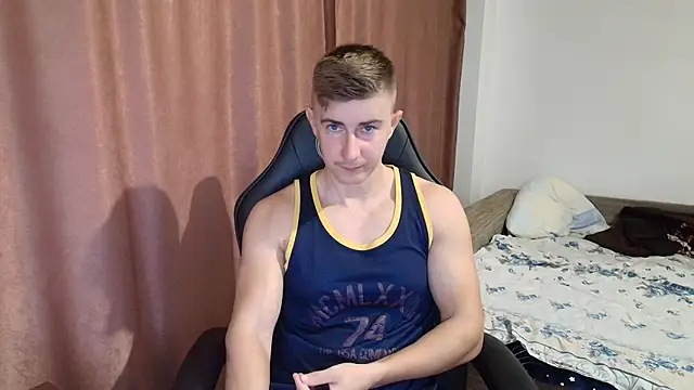 Snapshot of Todhorny9873 chatting on 12/13/24, 06:00 Todhorny9873 online show from 12/13/24, 06:00