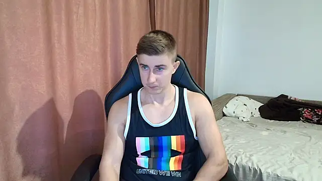 Snapshot of Todhorny9873 chatting on 01/15/25, 10:38 Todhorny9873 online show from 01/15/25, 10:38