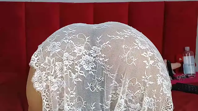 Snapshot of Sexycandyxxx chatting on 03/01/25, 08:02 Sexycandyxxx online show from 03/01/25, 08:02
