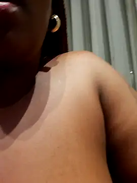 SWEETDOLLY29XX online show from 03/27/26, 08:30