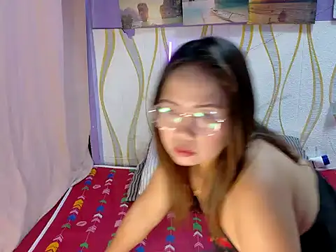 BURBERRY69 online show from 03/09/26, 11:42