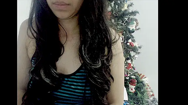 Snapshot of lizztaylor535 chatting on 01/22/25, 04:02 lizztaylor535 online show from 01/22/25, 04:02