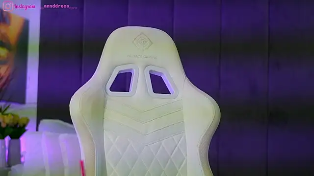 perfectt33n online show from 12/22/25, 04:15