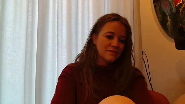 Neonstar online show from 12/15/24, 10:07