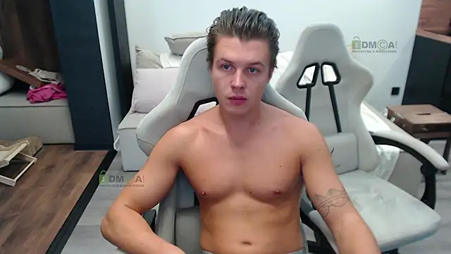 Sunny-Girl1 online show from 10/13/25, 06:24