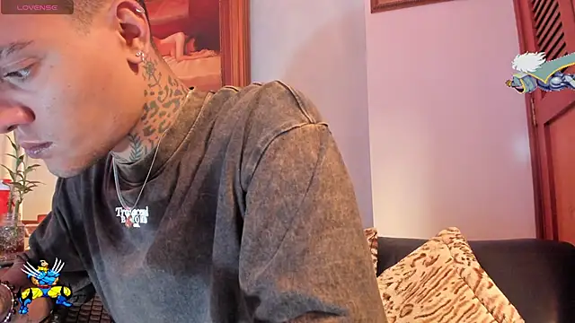 Snapshot of ImDominike chatting on 11/29/25, 06:27 ImDominike online show from 11/29/25, 06:27