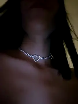 Snapshot of misscectito13 chatting on 12/13/25, 07:53 misscectito13 online show from 12/13/25, 07:53