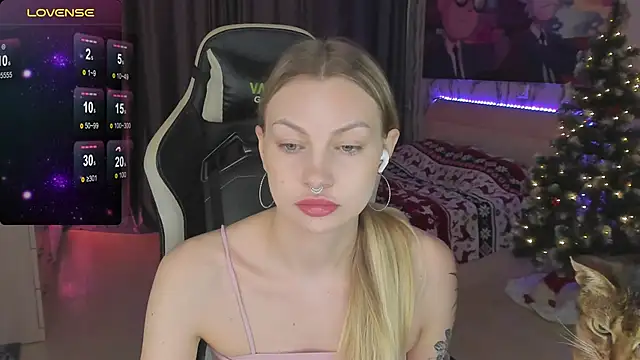 BiMolly online show from 02/26/25, 02:25