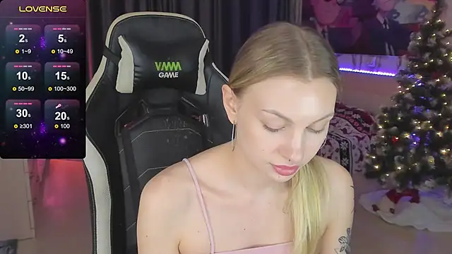 BiMolly online show from 02/26/25, 07:27