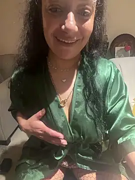 Snapshot of PichyPrettyPussy chatting on 03/17/26, 02:53 PichyPrettyPussy online show from 03/17/26, 02:53