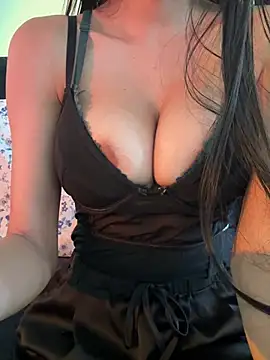 Cute crystal online show from 05/21/26, 06:37