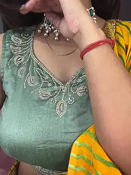 DesiZoya online show from 09/28/25, 10:48