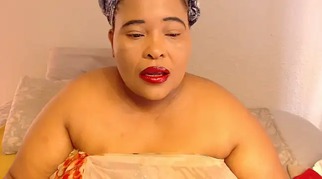 Snapshot of zandile chatting on 01/24/25, 07:30 zandile online show from 01/24/25, 07:30