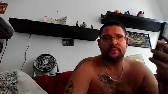 sexykevin17cm online show from 09/25/25, 01:59