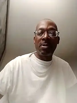 William719 online show from 04/23/26, 07:38