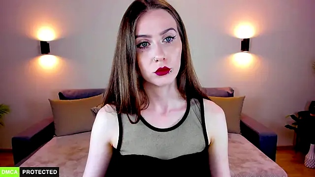 TheWoman   online show from 10/27/25, 07:07