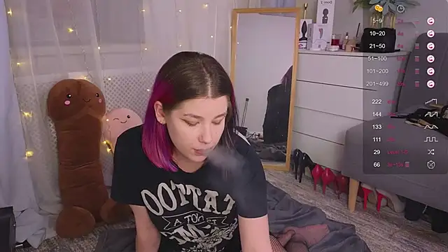 Mira Falls online show from 02/04/25, 11:27