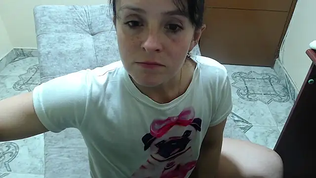 antara hotgirl online show from 11/11/25, 10:10