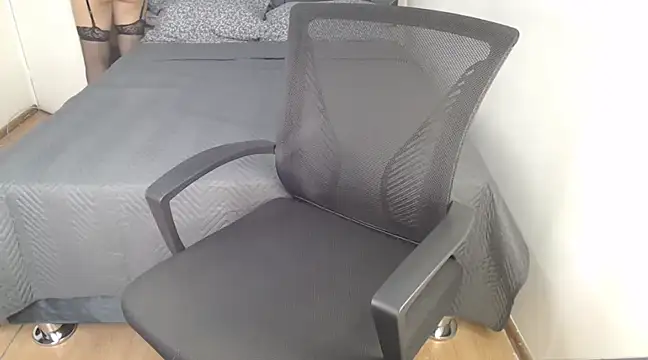 Snapshot of Chanelsexyy chatting on 01/14/25, 10:12 Chanelsexyy online show from 01/14/25, 10:12