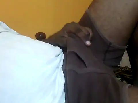 Snapshot of Indianguymohan chatting on 09/10/25, 04:51 Indianguymohan online show from 09/10/25, 04:51