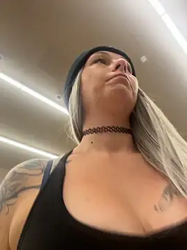 Babii Nova online show from 04/21/26, 02:37