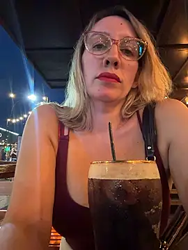 Gatitacarlita online show from 01/07/26, 11:07