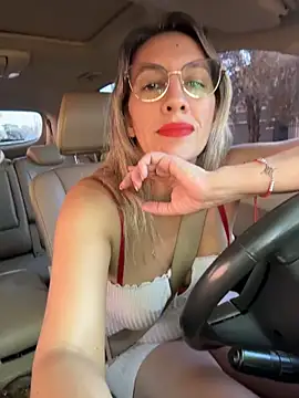 Gatitacarlita online show from 04/18/26, 07:29