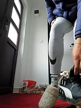 IsabelleCraft online show from 10/06/25, 09:51